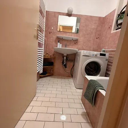 Charming In A Great Location *